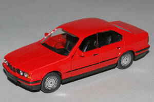 【激レア】1/43 BMW M5(E34) 1988 / Red - Schabak