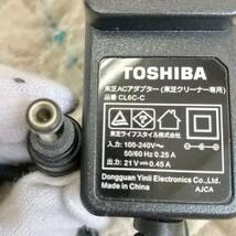 【904】中古品 2019年製 東芝 サイクロン式コードレス掃除機 VC-CL410(W)_画像10