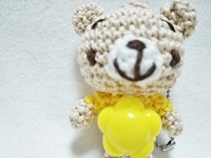 *room 183* knitting *. flower .. san ( yellow )* hand made * handmade * ball chain *