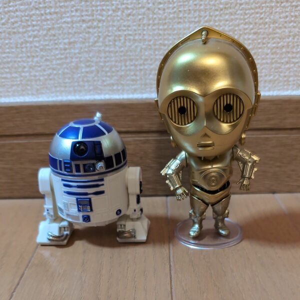 スターウォーズ　ガチャ　R2D2　C3PO