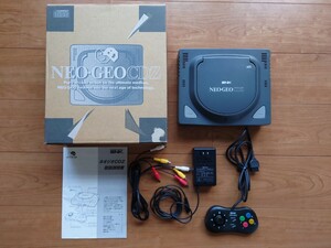 NEOGEO CDZ 本体 コントローラー ACアダプター AVケーブル 箱 取説 付属品全て込み 動作確認済み ネオジオCDZ本体 SNK