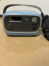  【中古品・箱無し】AUKEY オーキー PS-RE03 ポータブル電源 発電機 蓄電池 同時給電 パワースタジオ300 297wh_画像3