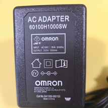 0322-3◆◇オムロン OMRON 60100H1000SW 血圧計 ACアダプター DC6V 1000mA 送料350円◇◆_画像2