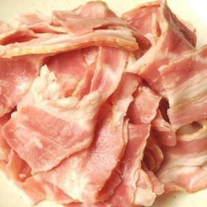  this month. bargain sale goods! including in a package limitless![ domestic production large hand with translation ] light cut . bacon slice 1kg prompt decision in case of successful bid is 1kg×5 pack we deliver!