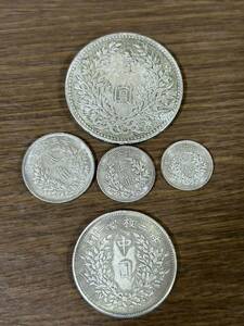 アンティークコイン まとめて5枚 外国 　世界のコイン　大放出　中国　貨幣 硬貨 コイン 古銭 通貨　大放出　コレクター　セット