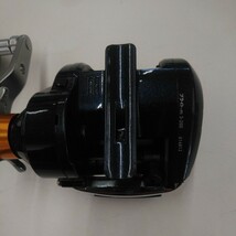 中古リール ダイワ ライトゲーム X ICV 200H-L DAIWA LIGHT GAME X ICV 200H-L_画像2