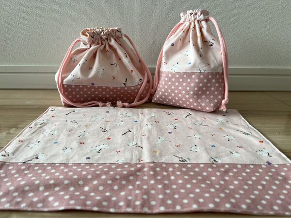 ●ハンドメイド●シマエナガ お弁当袋*コップ袋*ランチョンマット ピンク