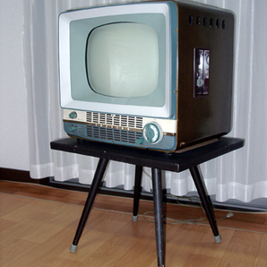 東芝真空管テレビ 型式T14EK 昭和３４年発売開始のテレビです オーバーホール整備済みです 真空管テレビ工房FC2の画像2