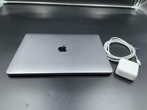 【美品】 Apple MacBook Air Retina A2179 2020 モデル Core i5 1.1GHz 13.3インチ _画像1