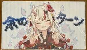 白詰草　百鬼あやめ　プレイマット　余のターン　ホロライブ　NAKIRI AYAME　HOLOLIVE　BOOTH　ラバーマット グッズ