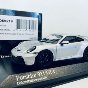 【送料無料】1/43 Minichamps Porsche ポルシェ 911 (992) GT3 2020 Silver with Black wheelsの画像1