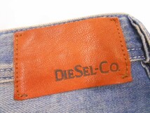 71 送80サ 0311$D14 DIESEL ディーゼル メンズ KROOLEY USED,ダメージ加工デニム ジーンズ インディゴ サイズW30 中古品_画像6