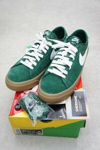 極美品 NIKE SB ナイキ エスビー ZOOM BLAZER LOW PRO GT QS ブレーザー ロー プロ グラントタイラー スニーカー DC0603-300 緑US10.5 316O