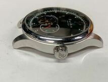 ★ Furbo design腕時計 本体のみ F5030 自動巻 現状品 ★（動作：時計を振ると秒針は動きましたが、長時間の動作確認等はしておリません）_画像3