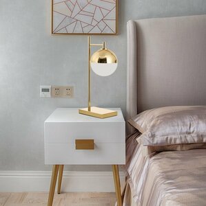 テーブルランプ LED 卓上照明 モダン 北欧 インテリア デザイナーズ ベッドルームランプ リビング 明るい 小さめ おしゃれ 人気 ゴールド