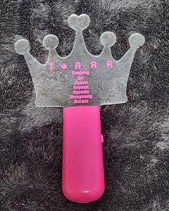 K-POP T-ARA Tiara фонарик-ручка ( включая доставку )