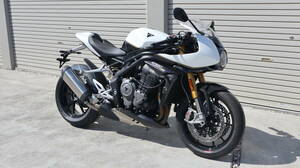  Speed Triple 1200RR mileage 4,457. vehicle inspection "shaken" R7 year 6 month loan possible 