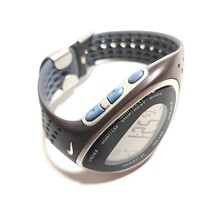 希少 動作品 NIKE TRIAX ナイキ スポーツウォッチ 計測 クォーツ メンズ腕時計 稼働品 i132_画像2