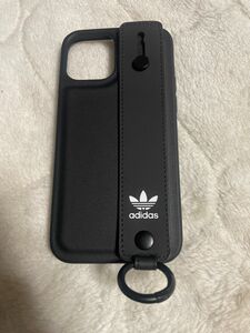 adidas スマホケース　iPhone12/12Pro