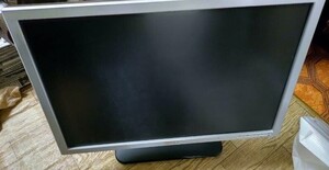 デル19インチモニター　DELL SE198WFPF　傾き調整可能　D-subケーブル　電源ケーブル付（送料1200円出品者負担）