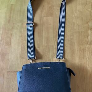 MICHAEL KORS ショルダーバッグ