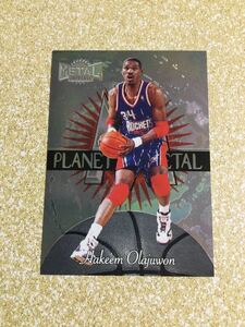 1997 1998 skybox metal universe planet metal Hakeem Olajuwon card