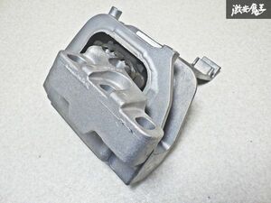 未使用!! Audi アウディ 純正 A3 エンジンマウント E/Gマウント 右 右側 5WA-199-262 即納 棚I-2