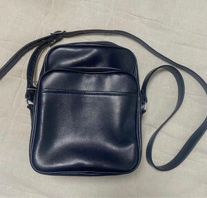 【超美品】COMMEdesGARCONS コムデギャルソン OL-K206 フェイクレザー ショルダーバッグ(ネイビー)