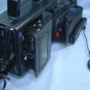232◆レトロ、ソニー８ミリビデオレコーダー、録画、再生可能、CCD-V8ジャンク扱い◆の画像4