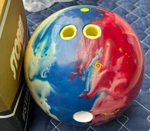 (ほぼ未使用)　ボーリング　玉　ボール　storm　ストーム　CODE　EXTREME　15LBS　4OZ　穴あき　箱付_画像3