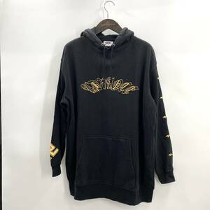 美品　KRYCLOTHING ケリークロージング　パーカー　2XL　プリント