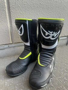 BERIK ベリック レーシングブーツ サイズ43 26.5cm BOT-1448-BK YELLOW BERIK RACINGBOOTS