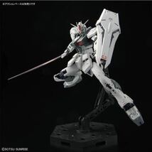 ●●NEW【即落】●RG 1/144 GUNDAM SIDE-F限定 νガンダム (ファーストロットカラーVer.) ●ガンプラ●バンダイBANDAI●新品未開封●●_画像5