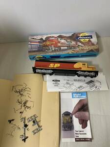  parts taking . paper chronicle Athearn FLYWHEEL DRIVE SD4T-2asa-n/ HO gauge / part removing for / original box . unknown / parts rust loss lack of / discoloration small scratch dirt etc. Junk 