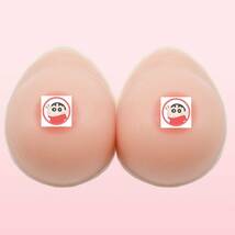 (Dカップ 500g*2個)シリコンバスト自然な一体感 粘着 貼付 式 人工乳房 左右 2個 偽のおっぱい ロールプレイ用 乳房切除術 偽娘_画像2