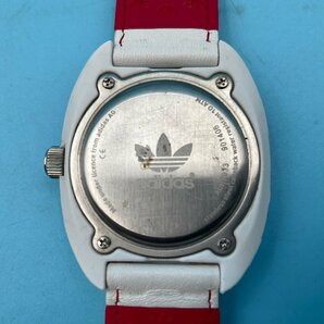 【A9695P002】adidas stan smith 腕時計 ADH2933 901406 電池切れ 動作未確認 ジャンク 白 赤 スポーティ アディダス トレフォイルマークの画像4