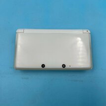 【A9696P002】3DS 本体のみ　充電器なし　ニンテンドー　任天堂　初期化済　動作品　白　ゲーム　携帯ゲーム機　タッチペン付　 Nintendo_画像1