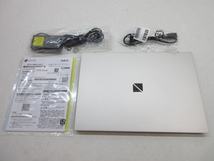 n75511-ty 中古品★NEC LAVIE NEXTREME Carbon XC550/HAG PC-XC550HAG Windows11 i5-1355U メモリ16GBGB SSD512GB Office無 [093-240327]_画像1