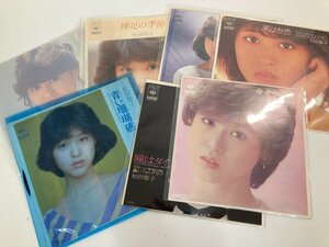 ▼　【EPレコード 松田聖子作品まとめて 赤いスイートピー/裸足の季節/青い珊瑚礁/風立ちぬ など】107-02403