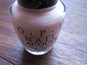 新品●ＯＰＩ●S96　Sweet Heart　　●シアーロマンス コレクション　さっぱりした甘さのソフトなミルキーカラー 匿名発送