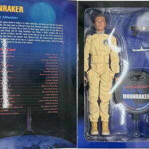 サイドショウ・トイ 007/ムーンレイカー/ Moonraker: ジェームズ・ボンド ロジャー・ムーア 1/6 アクションフィギュアの画像1