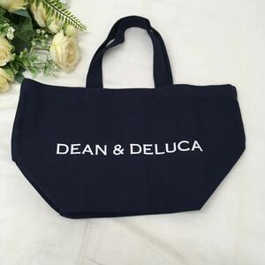 【687】ディーン＆デルーカ　ディーンアンドデルーカ　DEAN ＆DELUCA トートバッグ エコバッグ ネイビー