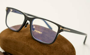 トムフォード 眼鏡 アジアンモデル ブルーカットレンズ 送料無料 新品 税込 TF5926-D-B 001 ブラックカラー