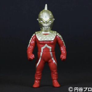 MAXTOY Ultra Seven One up. ограничение золотистый, цвет шампанского × темный красный Ultraman sofvi ultra seven ultraman sofvi max toy