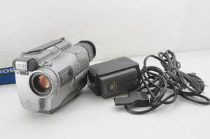 [キ MXM13]動作品 SONY デジタルビデオカメラ CCD-TR1 VideoHi8 Handycam ハンディカム 8ミリビデオカメラ