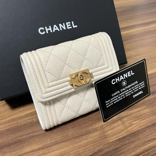 ★美品 シール カードあり★CHANEL 財布 ボーイシャネル キャビアスキン ミニ財布 ゴールド金具