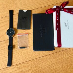 Daniel Wellington レディース時計 腕時計 ブラック