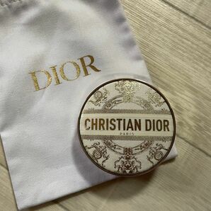 Dior ホリデー クッションファンデ ケース チュイルリー クリスマスコレクション2023