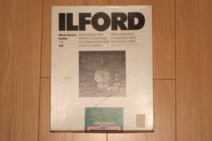 暗室用品　ILFORD MGlV 8x10 光沢マルチグレイド厚手バライタ印画紙　＊期限切れ＊