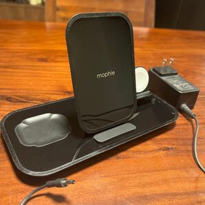 mophie 3-in-1 ワイヤレス充電スタンド